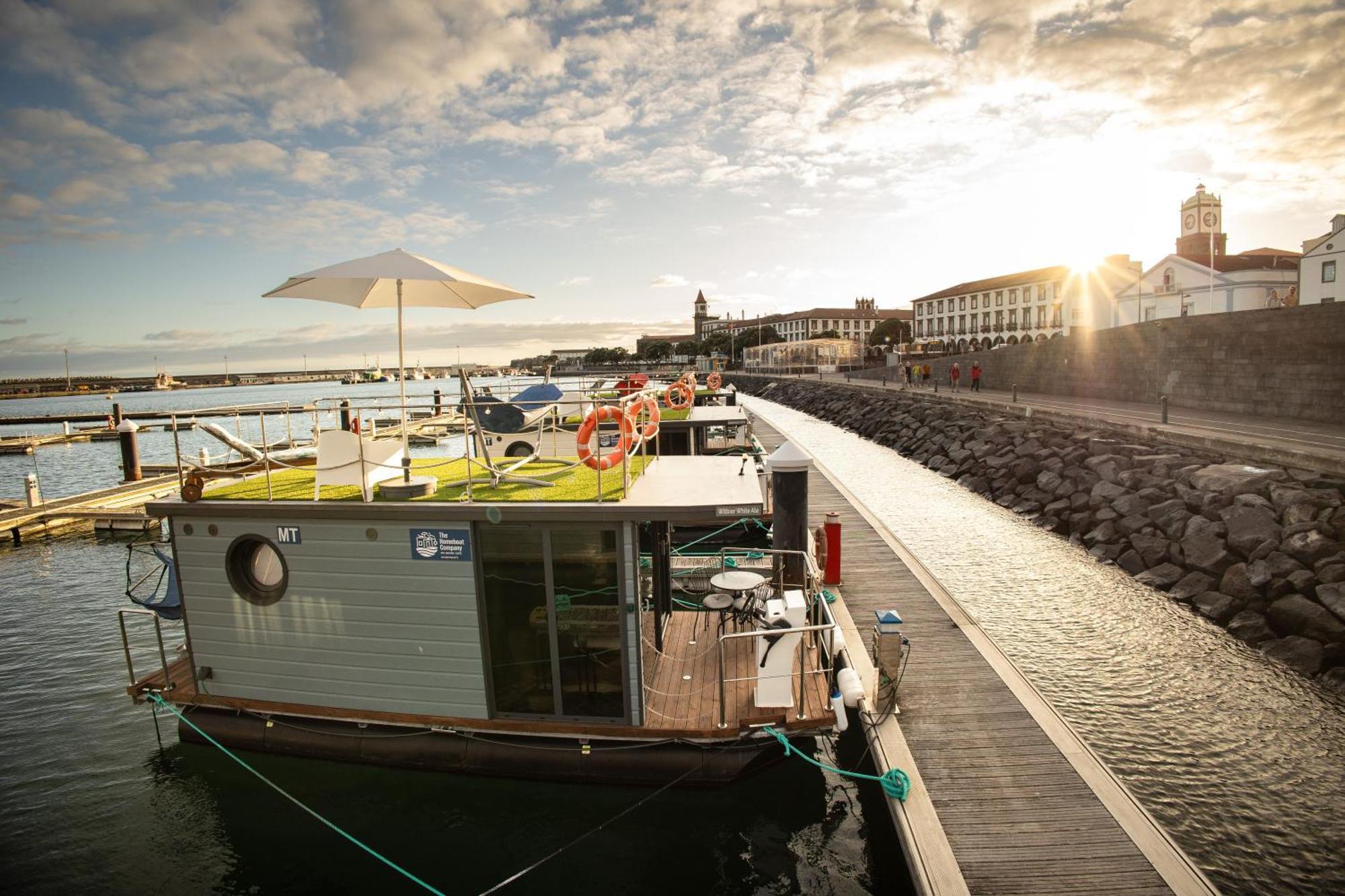 The Homeboat Company Ponta Delgada-Acores Eksteriør billede